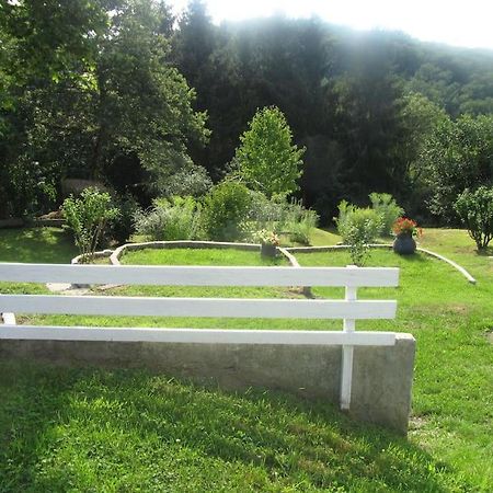 Confortable Maison A La Campagne Les Fougeres Экстерьер фото